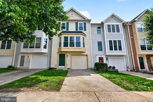 9253 Jessica Dr, MANASSAS PARK, VA, 20111-2486 | Card Image