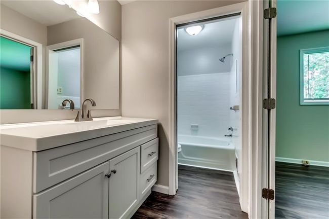 4342 Riverwood Cir, House other with 3 bedrooms, 3 bathrooms and 4 parking in Decatur GA | Image 12