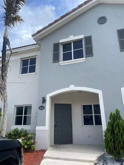 1636-1636 Se 30th St, Homestead, FL, 33035-2359 | Card Image