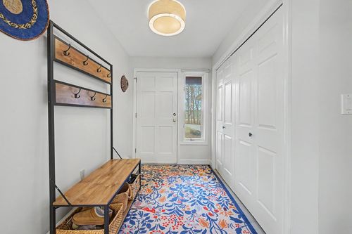 28 The Seasons, New London, NH, 03257-4403 | Card Image