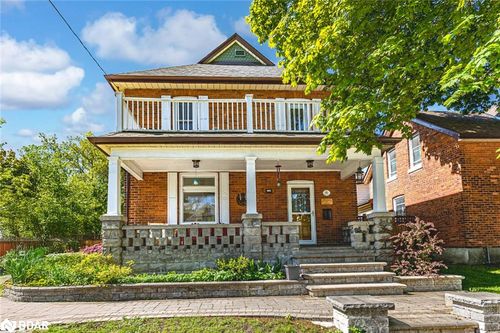 14 Cumberland St, Barrie, ON, L4N2P4 | Card Image