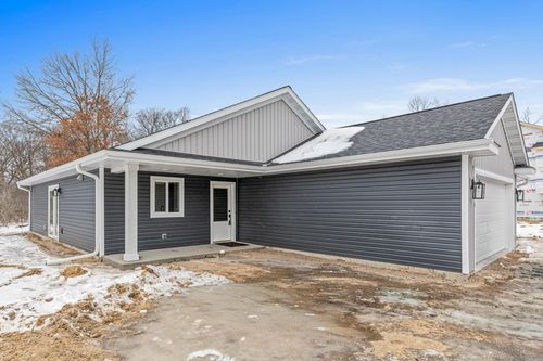 4781 261st St, Wyoming, MN, 55092 | Card Image