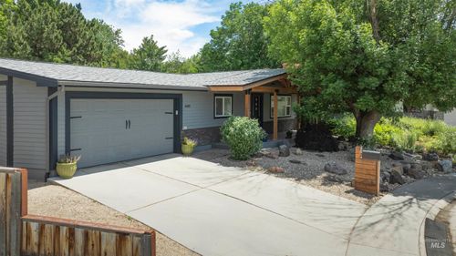 4400 W Castlebar Dr, Boise, ID, 83703-3610 | Card Image