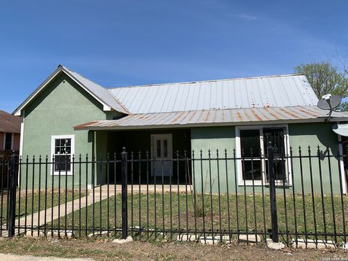 319 Vine St, San Antonio, TX, 78210-2433 | Card Image