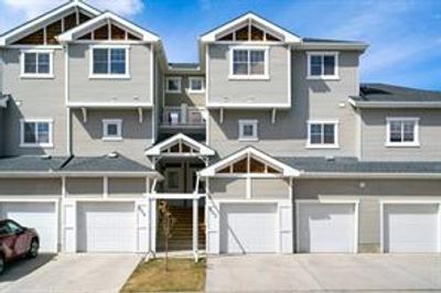 803 - 281 Cougar Ridge Dr Sw, Home with 3 bedrooms, 1 bathrooms and 2 parking in Calgary AB | Image 1