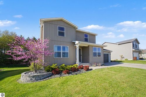 5274 Bridle Ln, Mt Pleasant, MI, 48858-9339 | Card Image