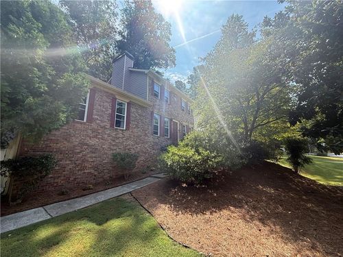 1575 Milford Creek Ln Sw, Marietta, GA, 30008-5790 | Card Image