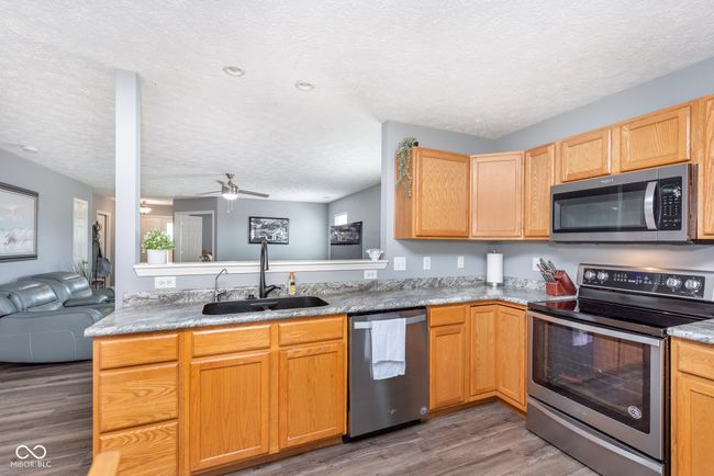 1406 Bigleaf Cir, House other with 3 bedrooms, 2 bathrooms and null parking in Sheridan IN | Image 14