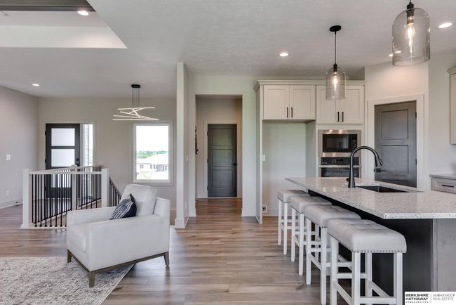 11106 N 161 St St, House other with 5 bedrooms, 3 bathrooms and 3 parking in Bennington NE | Image 13