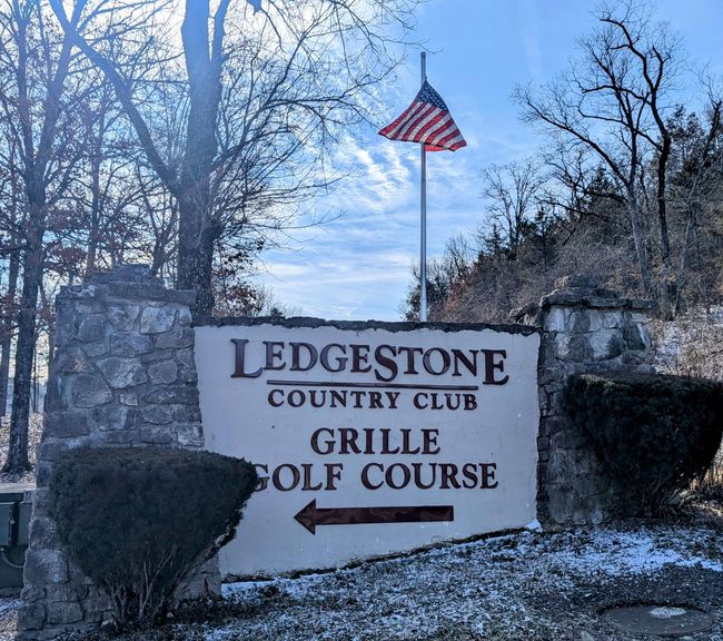 Stonebridge Country Club Marquee | Image 12