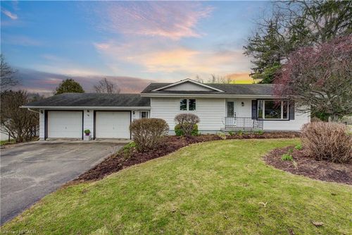 59 Washington St E, Bright, ON, N0J1B0 | Card Image