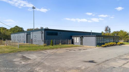 325 Bridge St, Old Forge, PA, 18518-2321 | Card Image