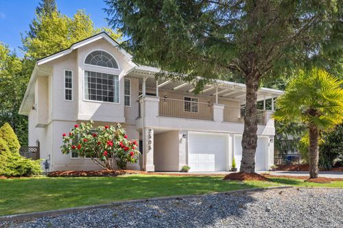 2505 Fawn Rd, Mill Bay, BC, V8H1B2 | Card Image