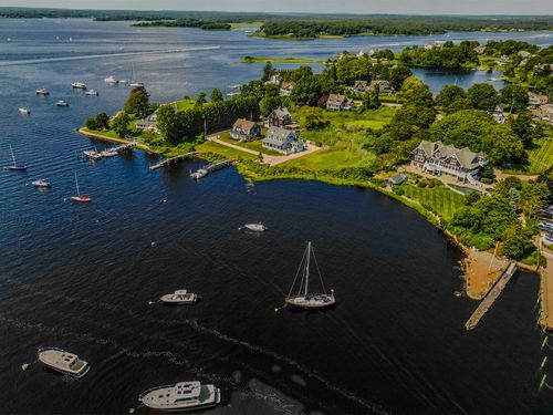 14 Pawcatuck Ave, Westerly, RI, 02891-5722 | Card Image