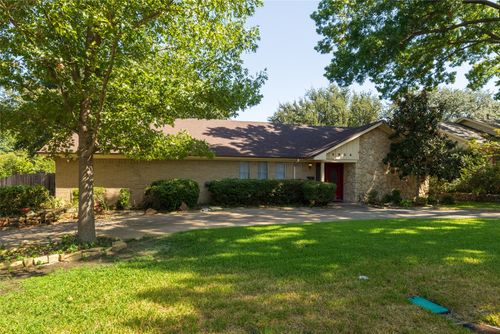 3804 Wharton Drive, Fort Worth, TX, 76133 | Card Image