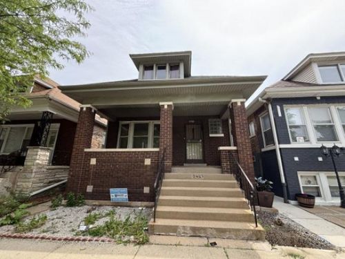 2647 W 69th Street, Chicago, IL, 60629 | Card Image