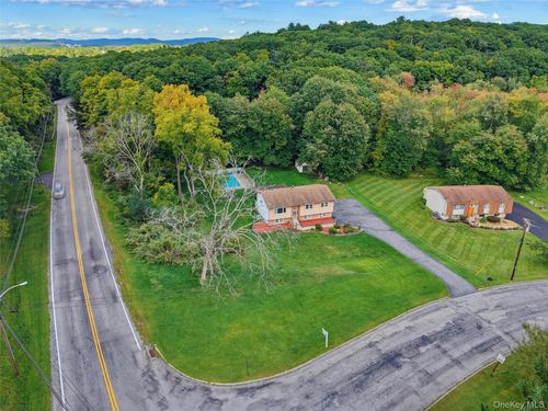 70 Bayberry Dr, Monroe, NY, 10950-5608 | Card Image