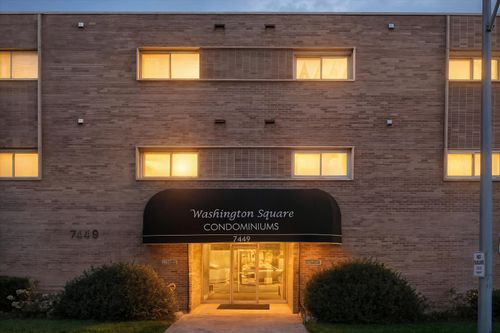 apt-207-7449 Washington St, Forest Park, IL, 60130-1521 | Card Image