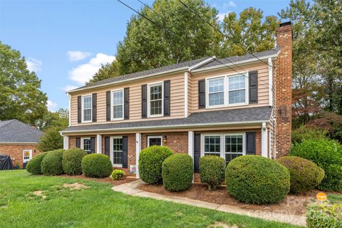 3710 Gardner Park Dr, Gastonia, NC, 28054-5910 | Card Image