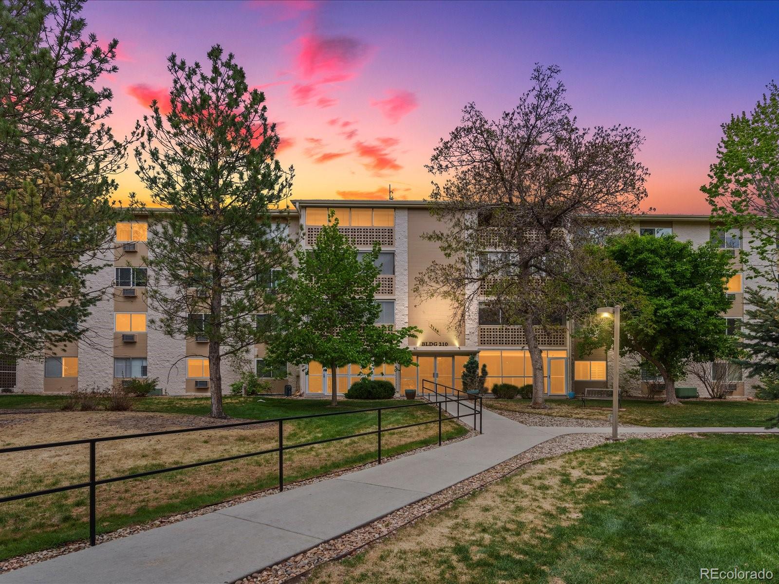 Residential in Aurora 2