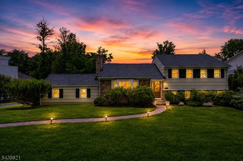 263 White Oak Ridge Rd, Short Hills, NJ, 07078-1154 | Card Image