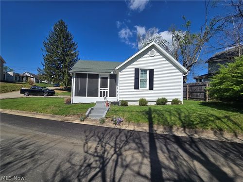 55 Hall St, Roseville, OH, 43777-1223 | Card Image