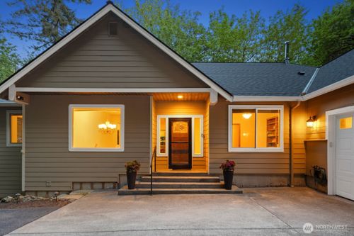 14925 180th Pl Se, Snohomish, WA, 98290-6657 | Card Image