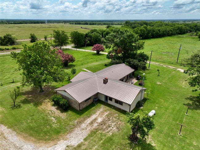 2247 Lcr 654, Home with 4 bedrooms, 2 bathrooms and null parking in Thornton TX | Image 8