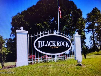 Black Rock entry sign | Image 1