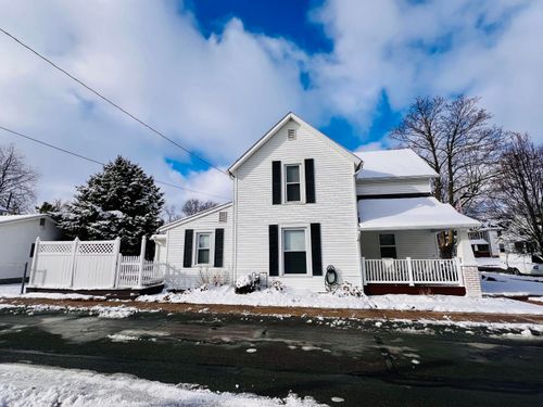 332 E Auburn Ave, Bellefontaine, OH, 43311-1920 | Card Image