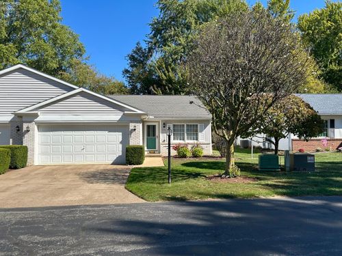 121 Leisure Ln, Norwalk, OH, 44857-9387 | Card Image