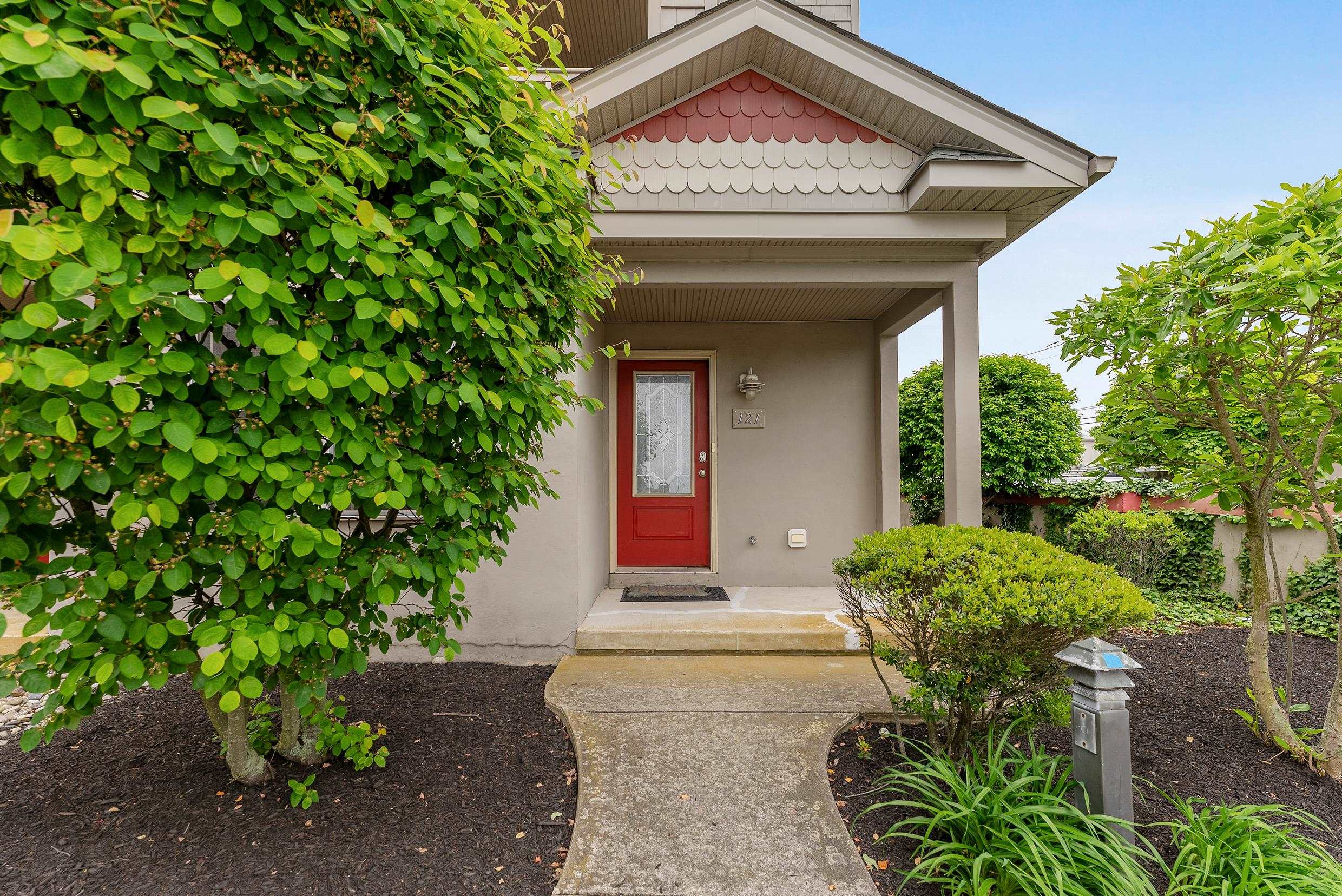 Schellenger Ave, Wildwood, NJ 08260