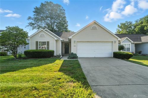 2001 Kenway Pl, Middletown, OH, 45044-6801 | Card Image