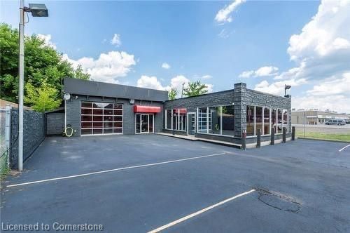 577 Burlington St E, Hamilton, ON, L8L4J5 | Card Image