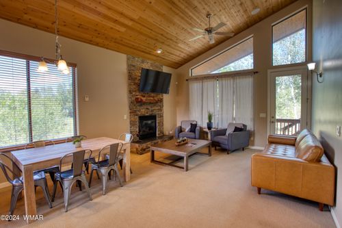 1400 W Navajo Ln, Lakeside, AZ, 85929-7063 | Card Image