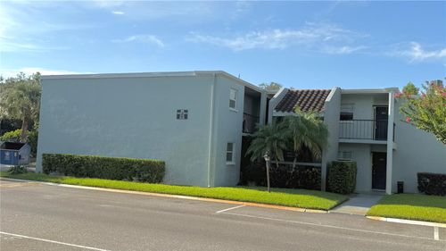 202-2830 Somerset Park Drive, TAMPA, FL, 33613 | Card Image