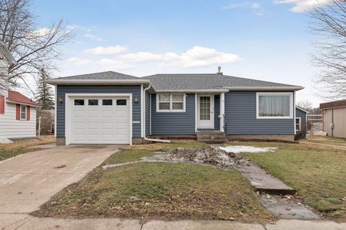 118 Hiawatha Dr E, Wabasha, MN, 55981-1551 | Card Image