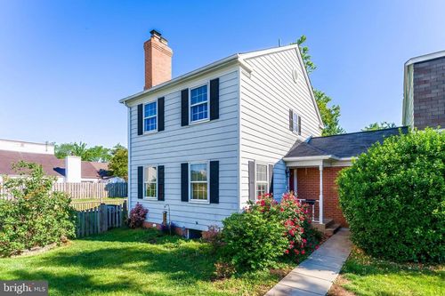 818 Sycamore Ct, HERNDON, VA, 20170-5466 | Card Image