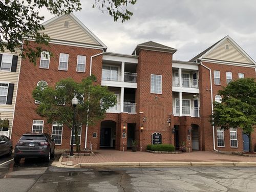 apt-101-101-1901-101 N Lincoln Ave, Urbana, IL, 61801-1092 | Card Image
