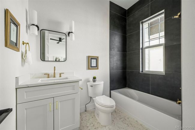 1001 Hawkshead St, House other with 4 bedrooms, 4 bathrooms and 6 parking in Timnath CO | Image 35