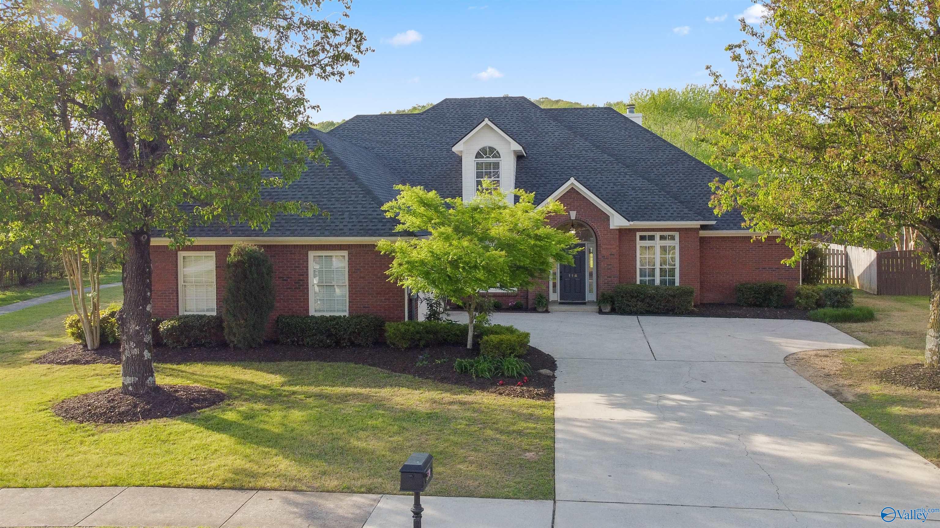 Cannes Dr, Brownsboro, AL 35741 #1