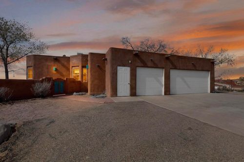 1201 Chihuahua Rd Ne, Rio Rancho, NM, 87144-1598 | Card Image
