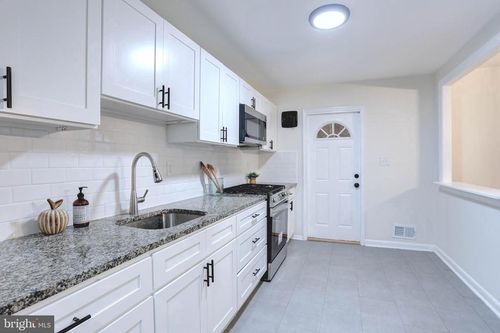 5751 Utrecht Rd, BALTIMORE, MD, 21206-2937 | Card Image