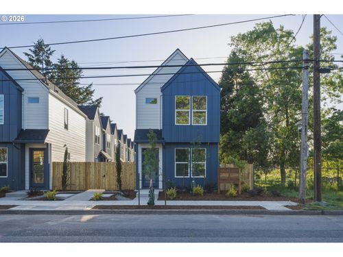 7041 Se 60th Ave, Portland, OR, 97206-7529 | Card Image