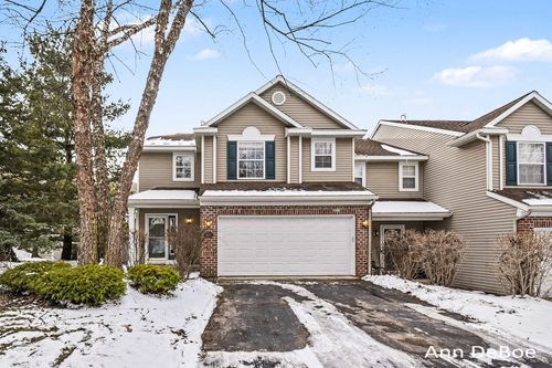 5957 E Lyn Haven Dr Se, Grand Rapids, MI, 49512-9321 | Card Image