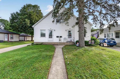 7205-7207 University Avenue, Middleton, WI, 53562 | Card Image