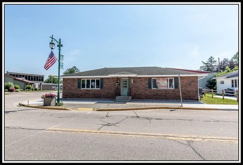 104 S Main Street, Marion, WI, 54950 | Card Image