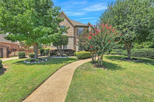 200 Stockton Dr, Southlake, TX, 76092-2224 | Card Image