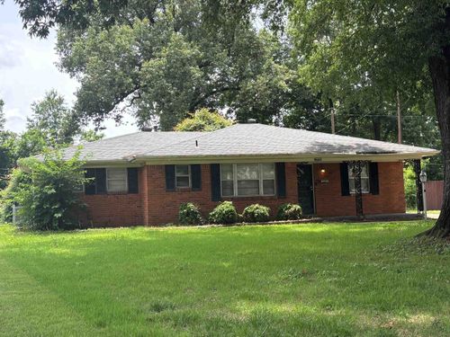 1703 Dorset Dr, Memphis, TN, 38117-7307 | Card Image