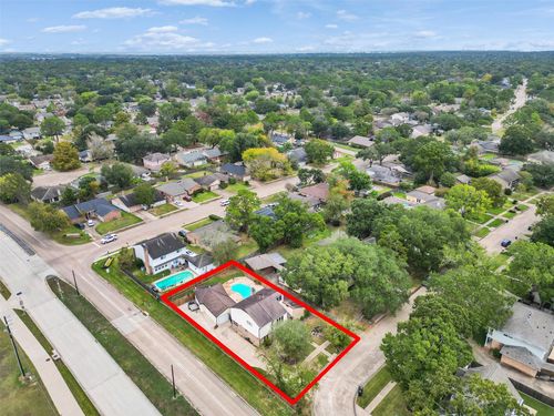 15703 Crestbrook Dr, Houston, TX, 77059-5217 | Card Image